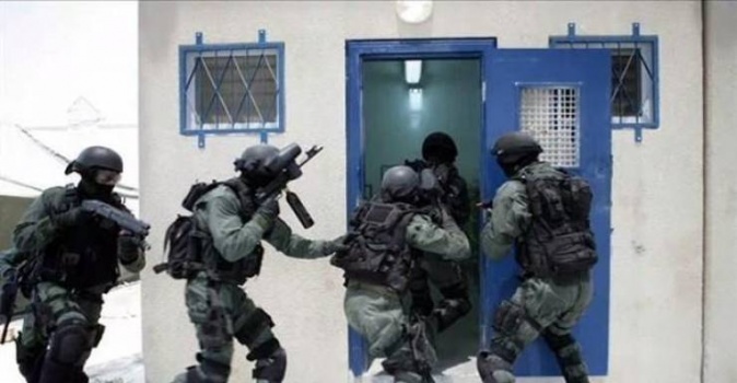 الأسرى يهددون بالتصعيد في سجن 'ريمون'