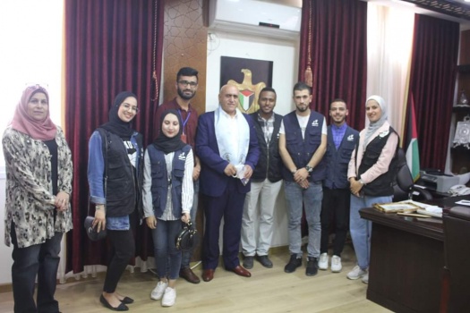 جمعية حدد هدفك تطلع محافظ جنين على برامجها للنهوض بواقع الشباب