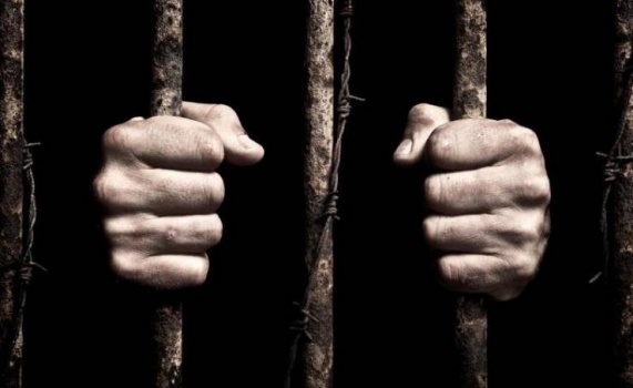 أسير جديد ينضم لمعركة الإضراب ضد 'الاعتقال الإداري