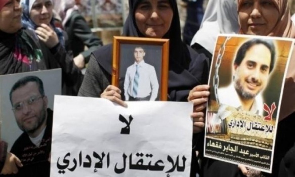 11 أسيرا بلا طعام احتجاجا على اعتقالهم الإداري