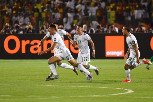 الجزائر تهزم السنغال وتتوج بكأس أمم أفريقيا