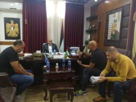 أهالي حي واد بلعمة يطالبون محافظ جنين التدخل بتوفير خدمات البنى التحتية في المنطقة
