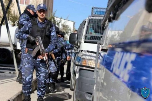 شرطة جنين تقبض على شخصين احدهما اطلق النار داخل باحة مدرسة تابعة لمديرية قباطية