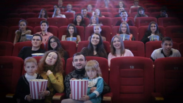 مشاهدة الأفلام في السينما تعزز التركيز والذاكرة