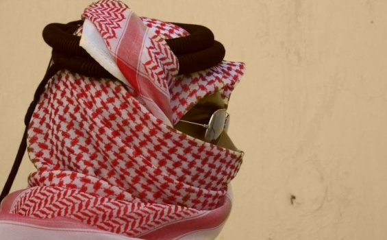 وزير الصحة الأردني: الشماغ فعال مثل الكمامات