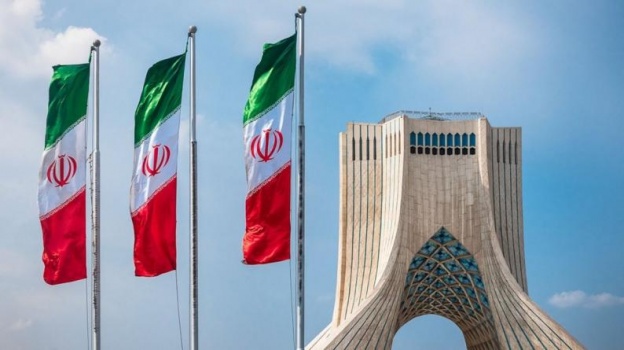 ايران: إصابة 19 صحفيًا بـ"كورونا"