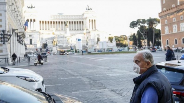 تسجيل 969 وفاة جديدة بكورونا في إيطاليا