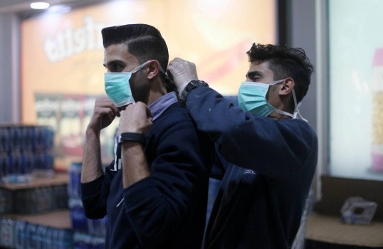 دراسة: مصابو كورونا ذوو الأعراض الخفيفة هم الأكثر نشرًا للعدوى
