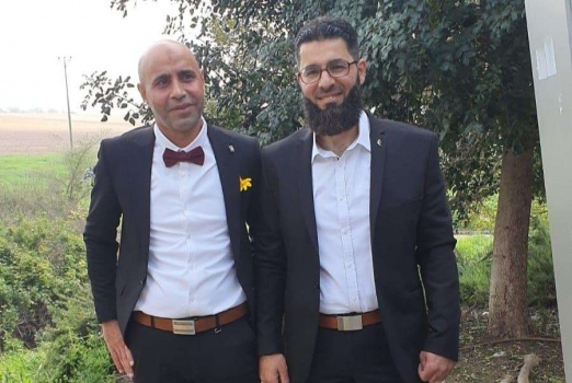 الاحتلال يفرج عن أسيرين من الداخل المحتل بعد قضائهما (17) عاماً