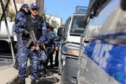 جنين: الشرطة تضبط 8 مركبات وتغلق صالون حلاقة وكسارة وتقبض على 12 شخص