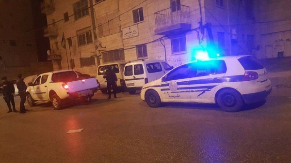 ضبط 20 مركبة وإغلاق 7 محلات تجارية واحتجاز 6 أشخاص مخالفين لقانون الطوارئ في قلقيلية وطوباس