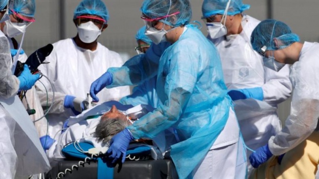 العمر المتوسط" ليس بمنأى عن الخطر.. مصاب من بين كل 10 مرضى معرض للوفاة