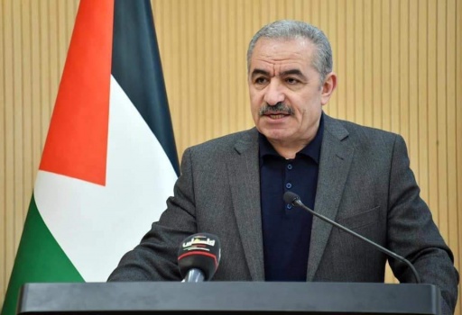 طالب بالافراج عن الوزير الهدمي.. اشتية: إسرائيل تستهدف من يعمل لأجل القدس
