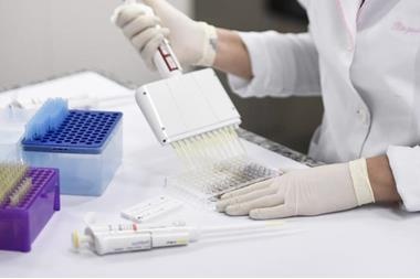 ترقب إنتاج لقاح لعلاج كورونا مجانا