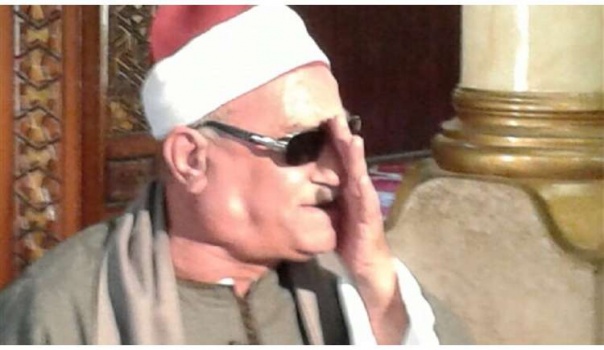 شيخ المبتهلين سلامة الريدي: فقدت بصري بسبب امرأة!