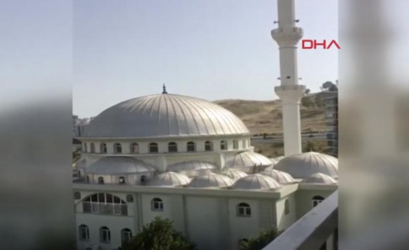 مساجد تركية تبث أغنية إيطالية شهيرة في نهار رمضان بدل الآذان