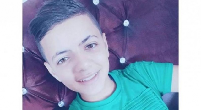 وفاة طفل  أشعل النار بنفسه داخل مدرسة في غزة