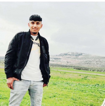 فيديو...إصابة شاب من ترمسعيا بجروح خطيرة بحادث دراجة نارية