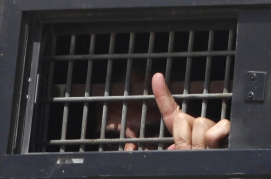 هيئة الأسرى: استقرار الحالة الصحية للمعتقل المصاب محمد ريشة وتمديد اعتقاله 6 أيام