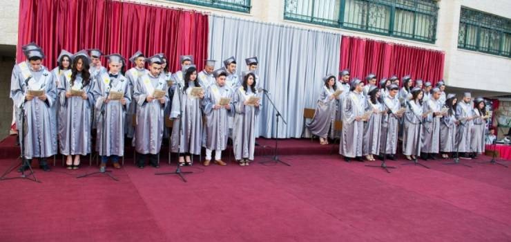 بسبب كورونا .. منع احتفالات التخرج لطلبة المدارس برام الله