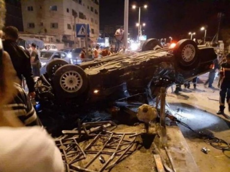 مصرع مواطن وإصابة 3 آخرين بحادث سير وسط قطاع غزة ﻿