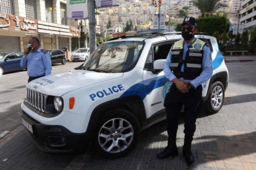 الشرطة تغلق 259 محلاً تجارياً لعدم التزامهم بتعليمات الاغلاق في جنين