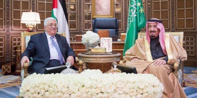 الرئيس يهنئ خادم الحرمين الشريفين بنجاح العملية الجراحية 