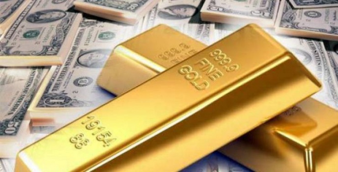 في ظل أزمة كورونا.. هل يواصل الذهب ارتفاعه على حساب الدولار؟! 