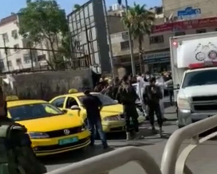 فيديو- القبض على سائق عمومي عمل رغم إصابته بكورونا ﻿