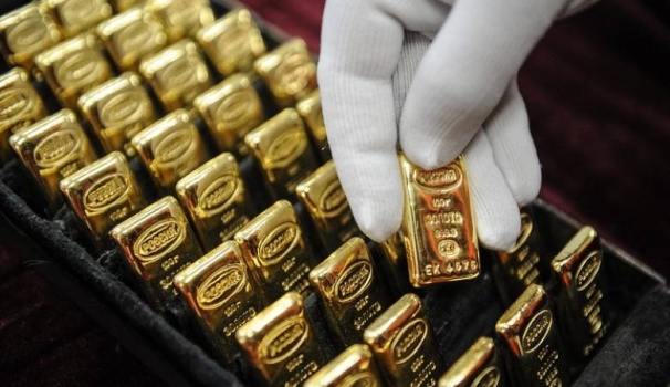 قفزة تاريخية ...أسعار الذهب تقترب من 2000 دولار امريكي