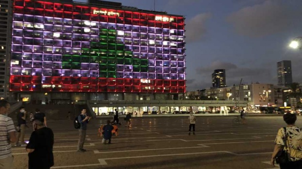 اللبنانيون يرفضون ما فعلته تل ابيب...سنشعلها بصواريخنا