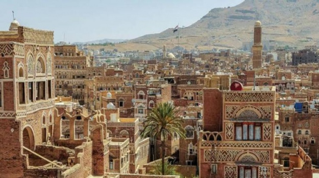 الحوثي: إسرائيل تحضر للتواجد باليمن بحماية العرب
