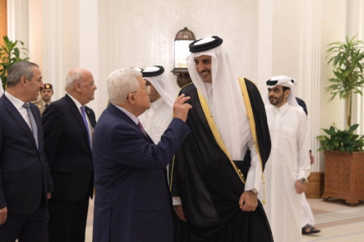 نبيل شعث: قطر أبدت استعداداً لمنح السلطة قرضاً مالياً