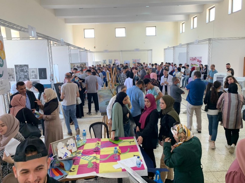 بحضور الوزير أبو مويس ورئيس الجامعة… جامعة القدس تطلق الأسبوع المفتوح لاستقبال طلبة الثانوية العامة وإرشادهم