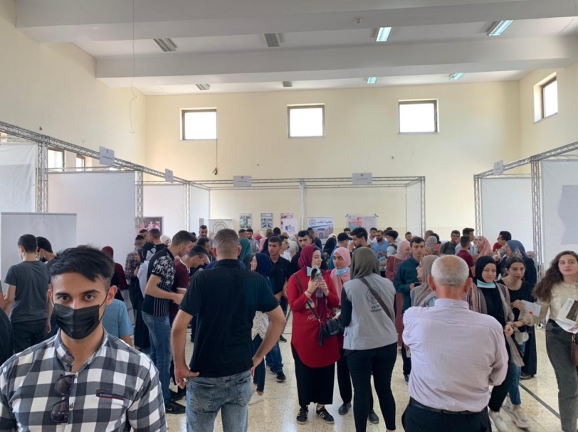 بحضور الوزير أبو مويس ورئيس الجامعة… جامعة القدس تطلق الأسبوع المفتوح لاستقبال طلبة الثانوية العامة وإرشادهم