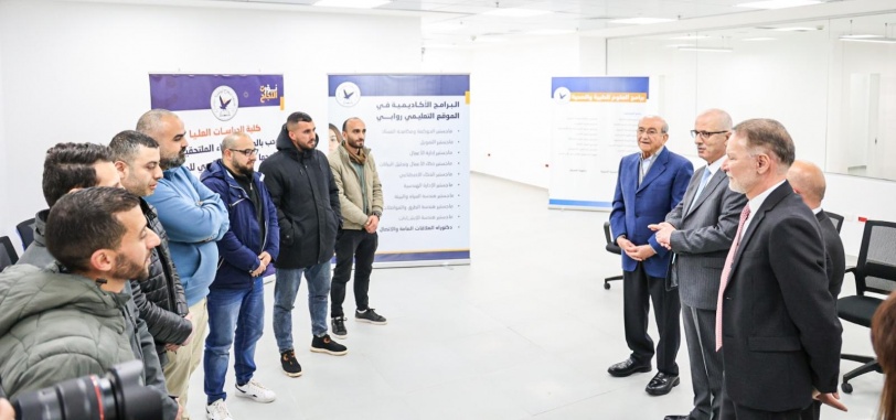 رئيس مجلس أمناء جامعة النجاح يزور الموقع التعليمي للجامعة في مدينة روابي
