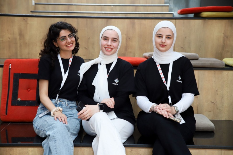 كلية الهندسة وتكنولوجيا المعلومات في جامعة النجاح الوطنية تحصد المراكز الثلاثة الأولى في بطولة Tech League في الذكاء الاصطناعي لعام 2024