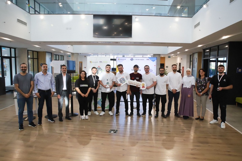 كلية الهندسة وتكنولوجيا المعلومات في جامعة النجاح الوطنية تحصد المراكز الثلاثة الأولى في بطولة Tech League في الذكاء الاصطناعي لعام 2024