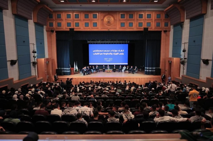 بالصور: رئيس الوزراء الفلسطيني ووزراء الحكومة يزورون جامعة النجاح الوطنية في نابلس
