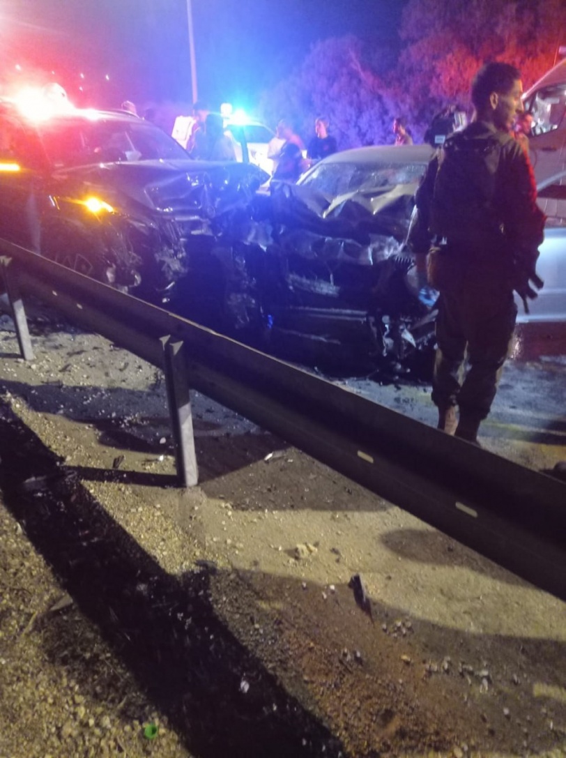 فاجعة أوجعت القلوب...مصرع مواطن ونجله بحادث سير في سلفيت