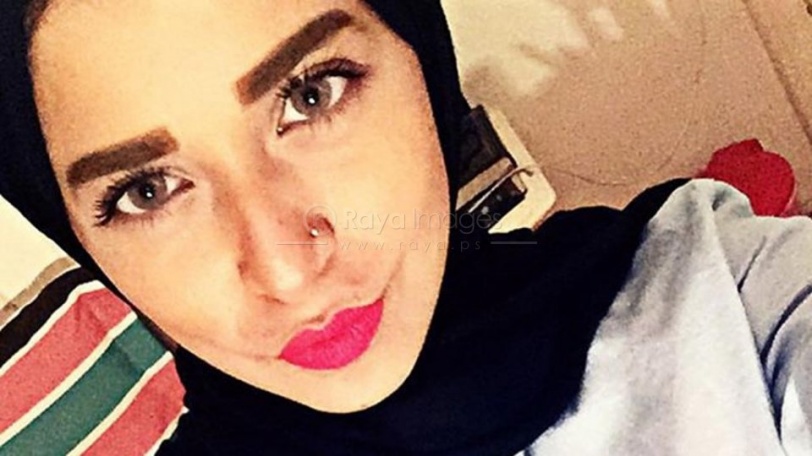 بالصور / مصرية محجبة يتابعها أكثر من 90 ألف شخص.. بسبب جمالها وأناقتها