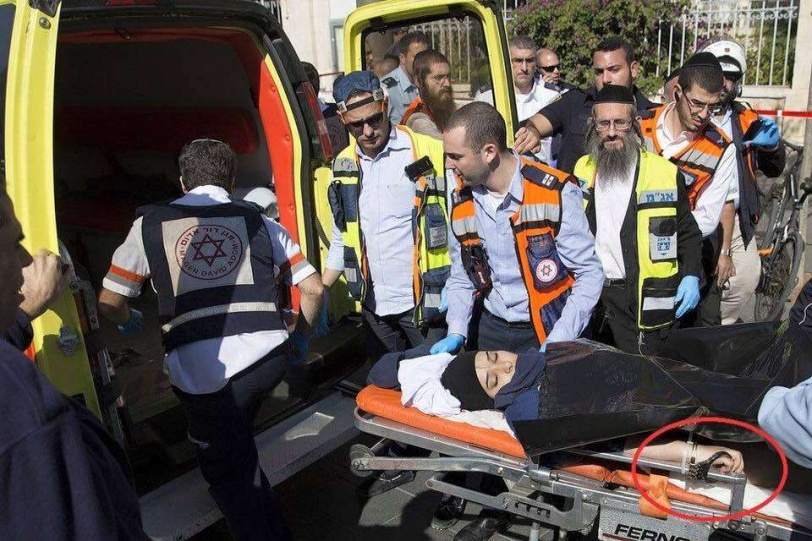 فيديو: لحظة استشهاد فتاة واصابة قريبتها في القدس (التفاصيل كاملة)