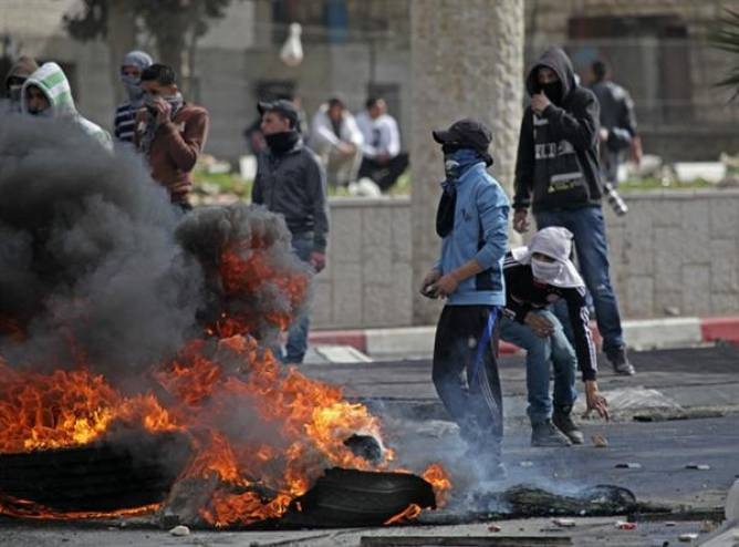 مواجهات وحملة اعتقالات ليلية في نابلس وبيت لحم