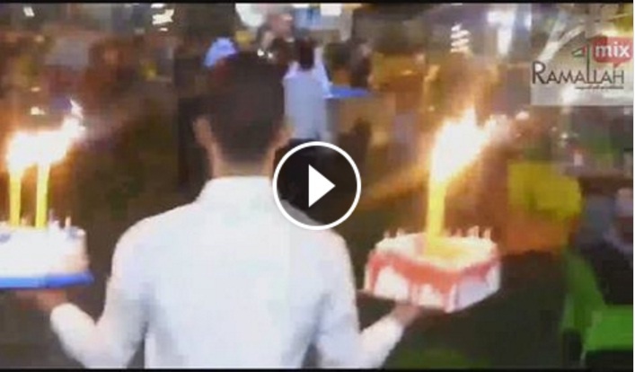 فيديو : شاب يفاجأ شقيقته التوأم بعيد ميلادها,,فكانت هذه اللحظات الجميلة