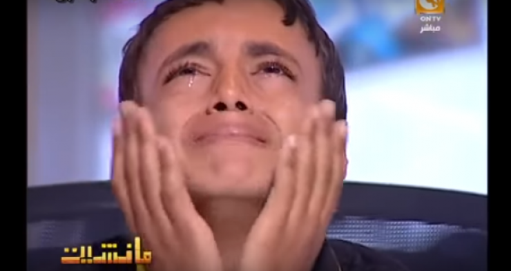 فيديو|فتاة قاصر تروى تفاصيل اغتصابها عامين داخل المسجد!!