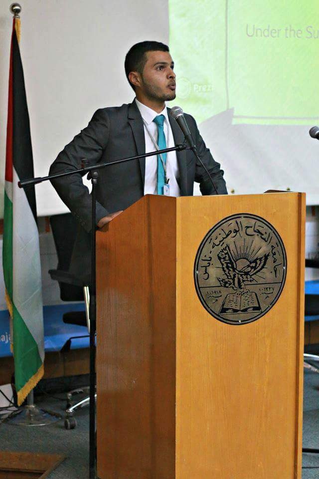 الطالب "محمد يعاقبة"..الأول على أكثر من 23 ألف طالبٍ وطالبةٍ في جامعة النجاح الوطنية