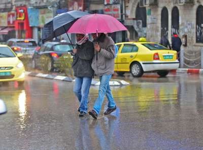 منخفض جوي وامطار الجمعة