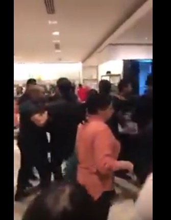 مشاجرة نسائية بسبب حذاء في عمان