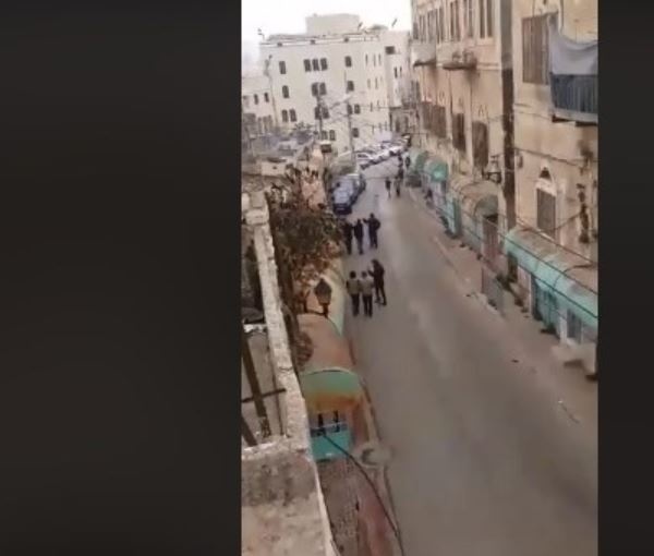 تصعيد جديد - مدفعية الاحتلال تقصف شرق القطاع