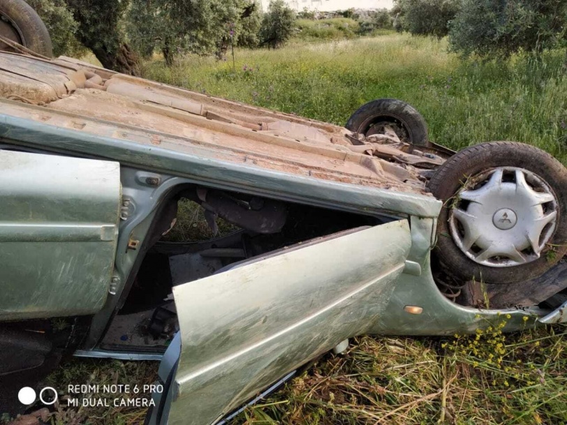 3 إصابات بحادث إنقلاب مركبة غير قانونية غرب جنين وهروب المصابين